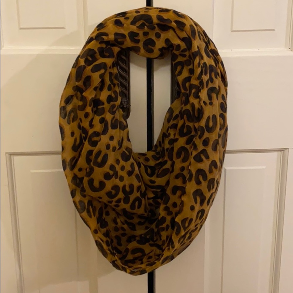Cheetah print infinity scarf